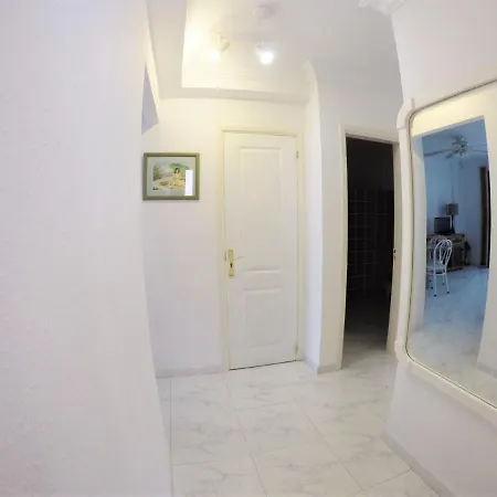 Diamantes Apartment *